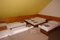 Foto: Jansk� L�zn� (�ern� Hora) - Kiosek u star� lanovky *** Pension