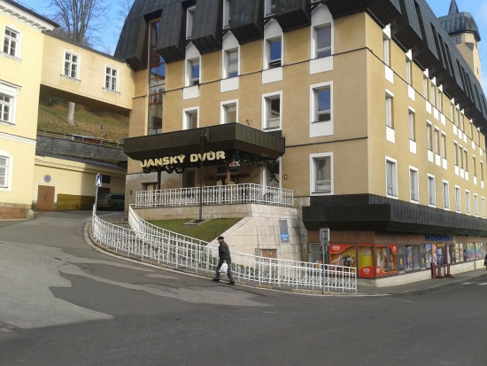 Foto: Jansk Lzn - Bellevue Spa house