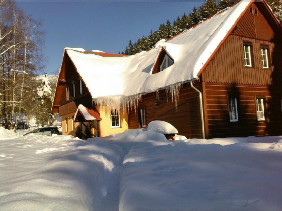 Foto: ern Dl - White - Hill Apartments