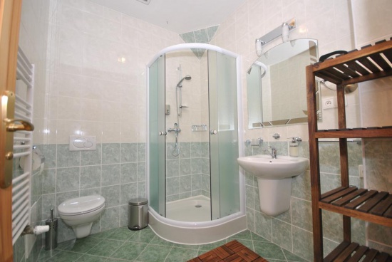 Foto: ern Dl - White - Hill Apartments