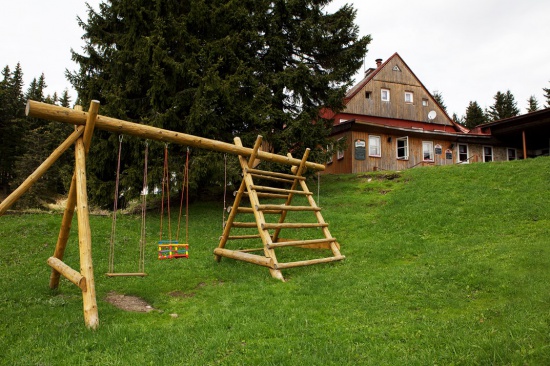 Foto: Jansk Lzn (ern Hora) - Pardubick Boudy ** Landhaus